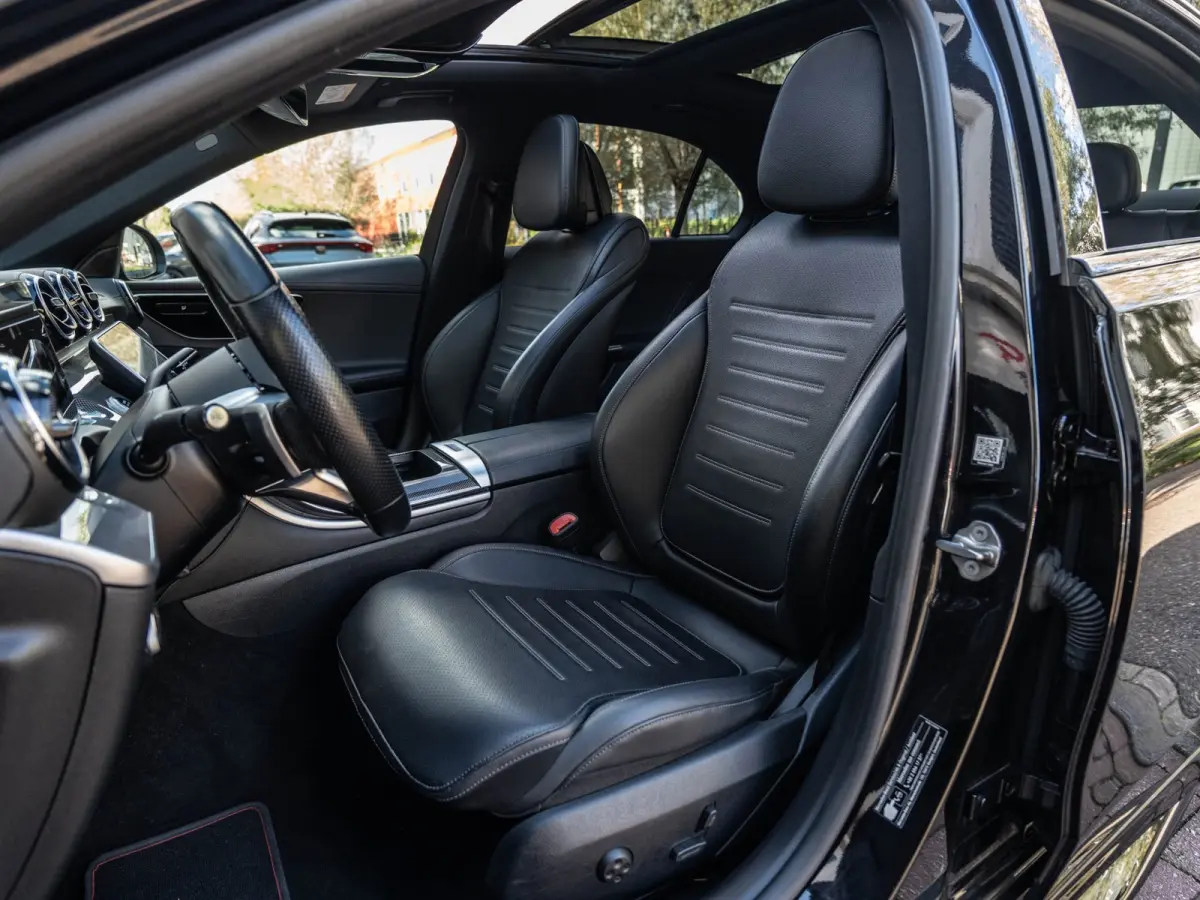 180 AMG Pano/Camera/Keyless/Sfeer/Blindspot