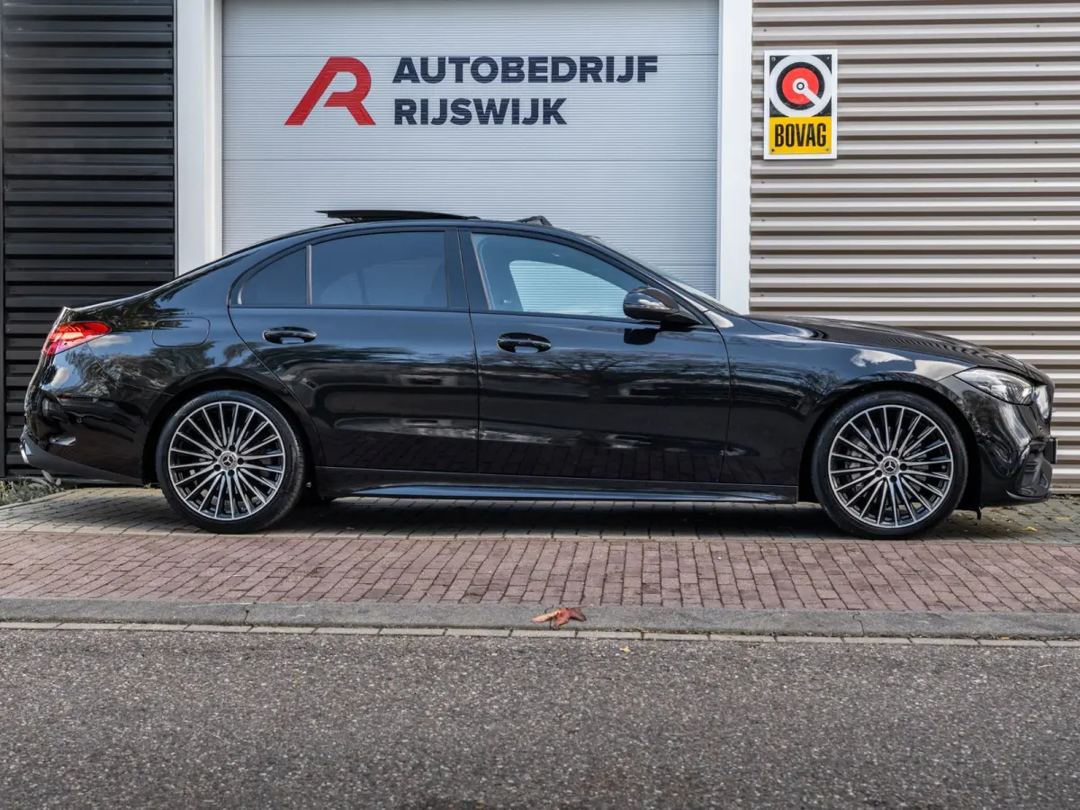 180 AMG Pano/Camera/Keyless/Sfeer/Blindspot