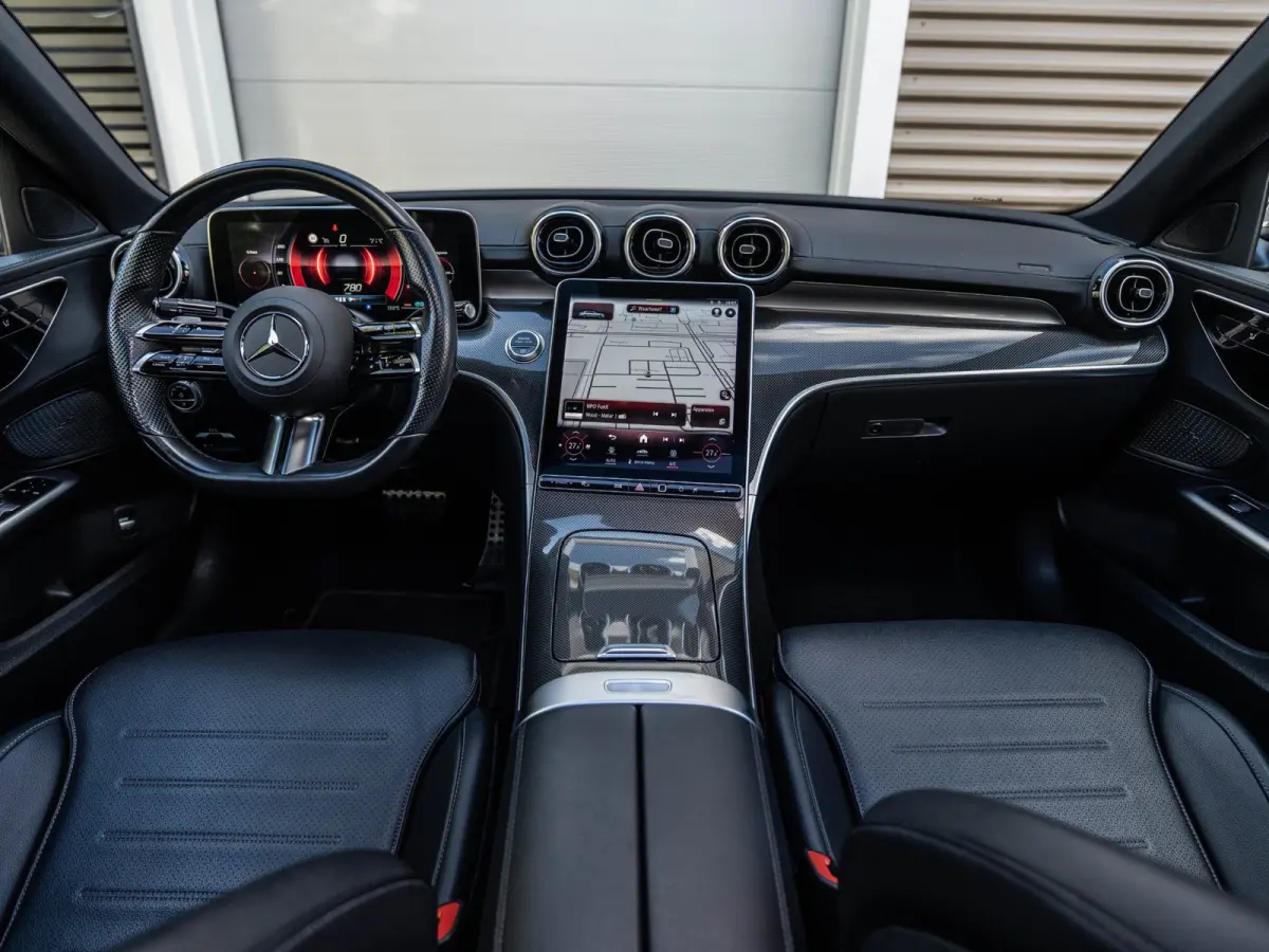 180 AMG Pano/Camera/Keyless/Sfeer/Blindspot