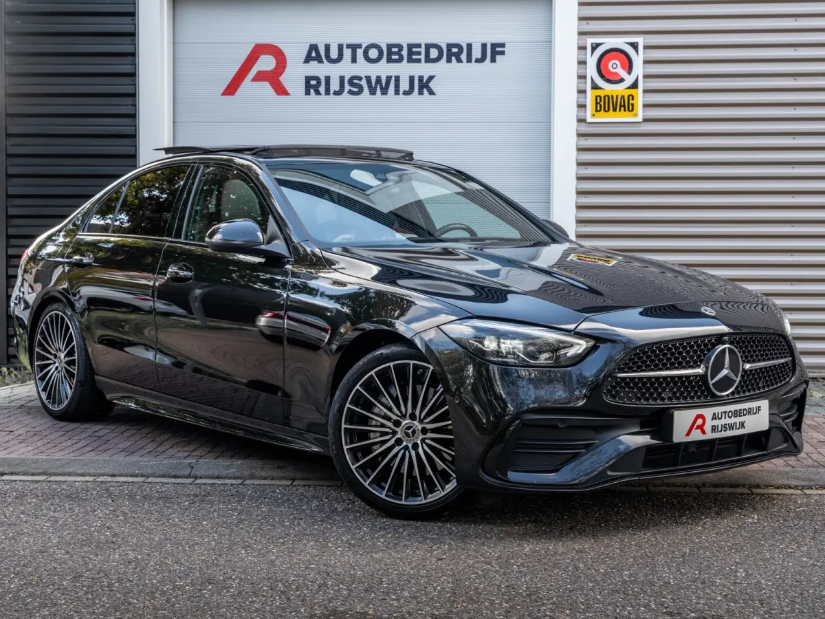 180 AMG Pano/Camera/Keyless/Sfeer/Blindspot