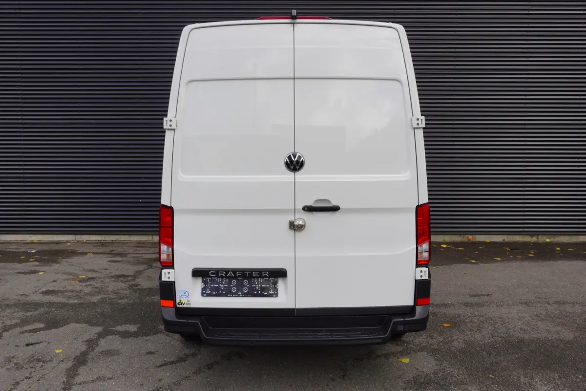 163pk RWD Facelift L3H3/L2H2 3500kg Trekvermogen Apple Carplay Camera Navigatie Parkeersensoren Digitaal dashboard