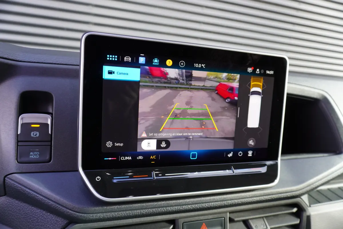 163pk RWD Facelift L3H3/L2H2 3500kg Trekvermogen Navigatie Apple Carplay Camera Parkeersensoren Digitaal dashboard