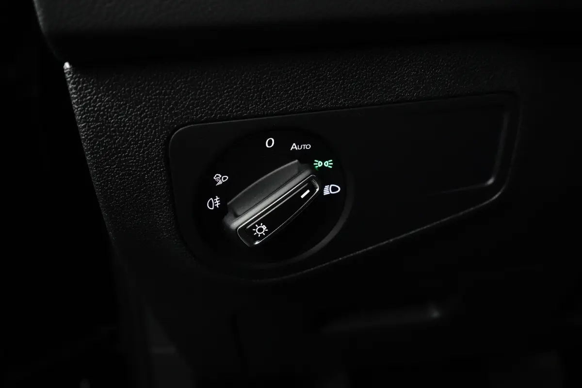 1.4 eHybrid 245 pk elegance 6-DSG | Wegklapbare Trekhaak | Achteruitrijcamera | Cruise control adaptief |