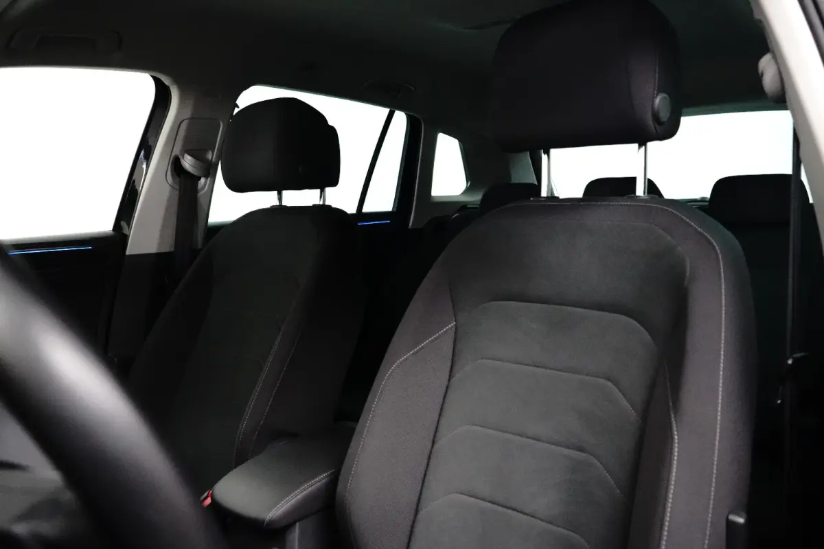 1.4 eHybrid 245 pk elegance 6-DSG | Wegklapbare Trekhaak | Achteruitrijcamera | Cruise control adaptief |
