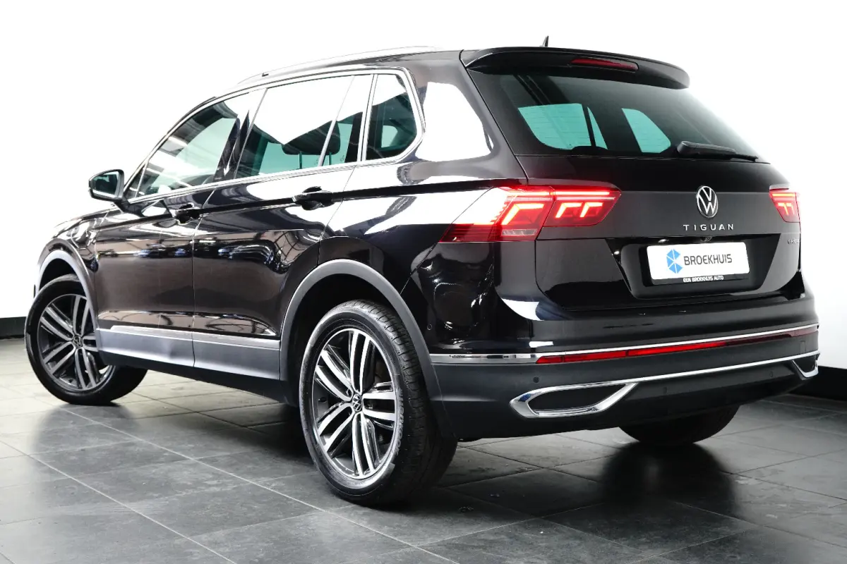 1.4 eHybrid 245 pk elegance 6-DSG | Wegklapbare Trekhaak | Achteruitrijcamera | Cruise control adaptief |