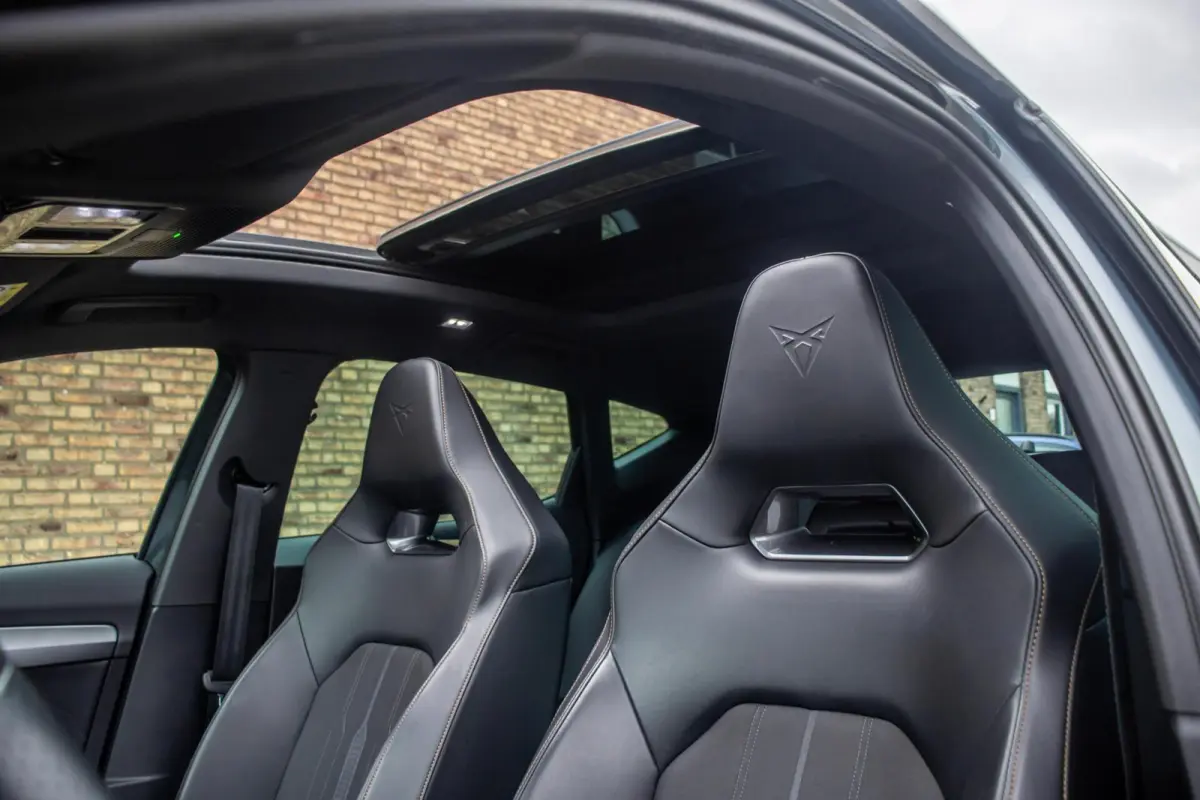 1.4 e-Hybrid VZ Performance, SOH 91%, Pano