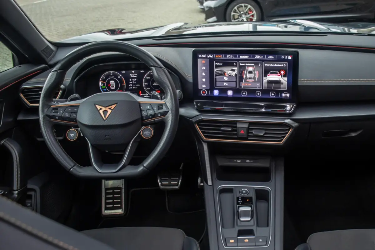 1.4 e-Hybrid VZ Performance, SOH 91%, Pano