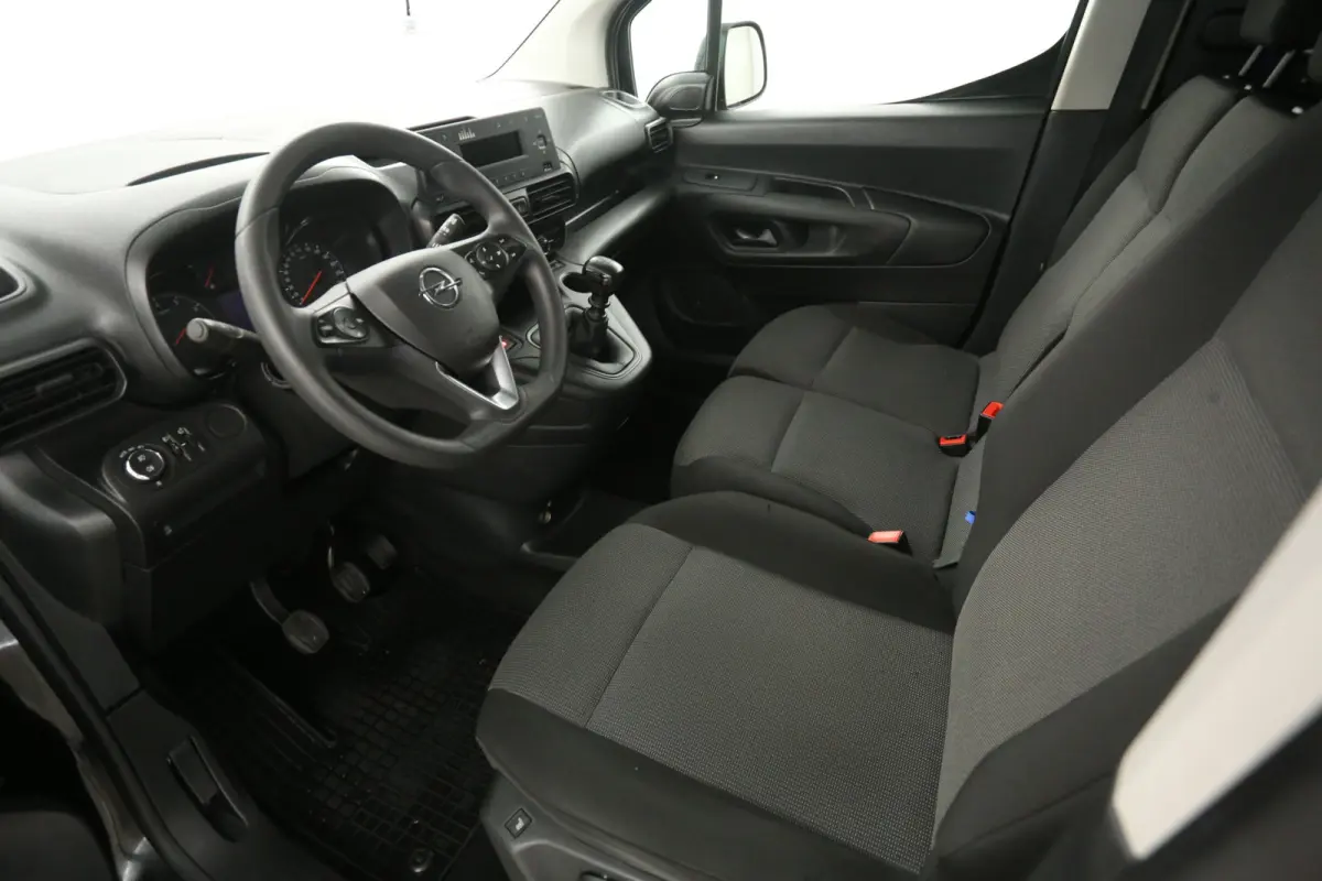 1.2 111PK Innovation | Benzine | Airco | Cruise | 3 Zits | Trekhaak | Parkeersens.