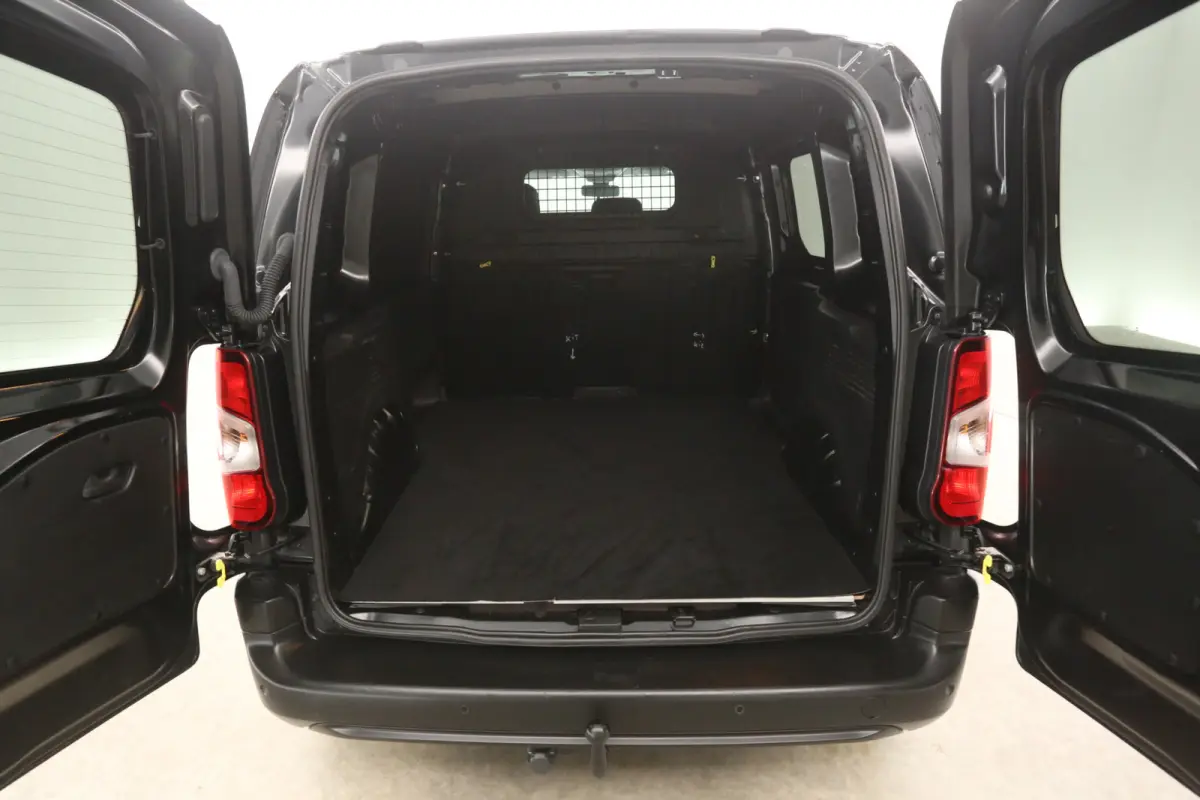 1.2 111PK Innovation | Benzine | Airco | Cruise | 3 Zits | Trekhaak | Parkeersens.