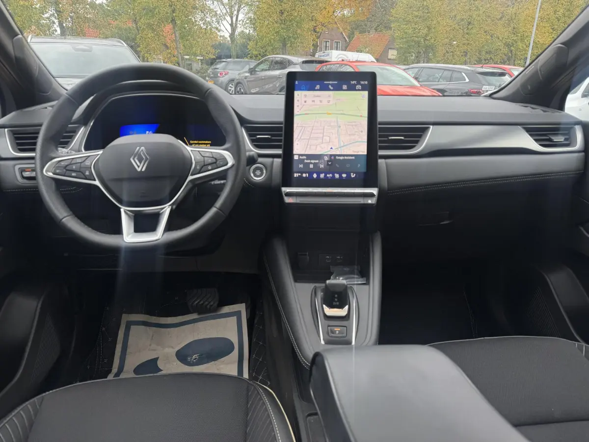 1.8 E-Tech full hybrid 160 iconic