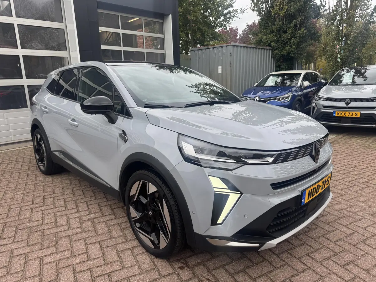 1.8 E-Tech full hybrid 160 iconic