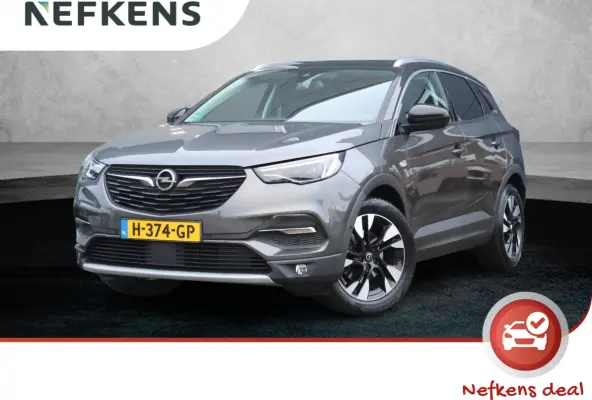 130pk Innovation | 1ste eigenaar | Trekhaak | Camera | 18"LMV Bi Color | Electrische klep | AUTOMAAT