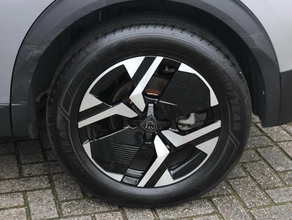 EV Allure Avantage 54 kWh 8 jaar garantie! | Camera 360* | Warmtepomp | Keyless | 17" LMV | Apple Carplay & Android Auto