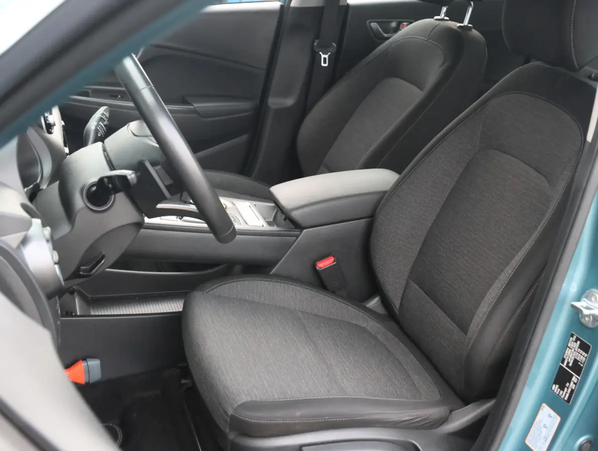 Comfort 64kWh | 1ste eigenaar | ACCU 97% | Camera | AppleCarPlay/Android | Keyless | AUTOMAAT
