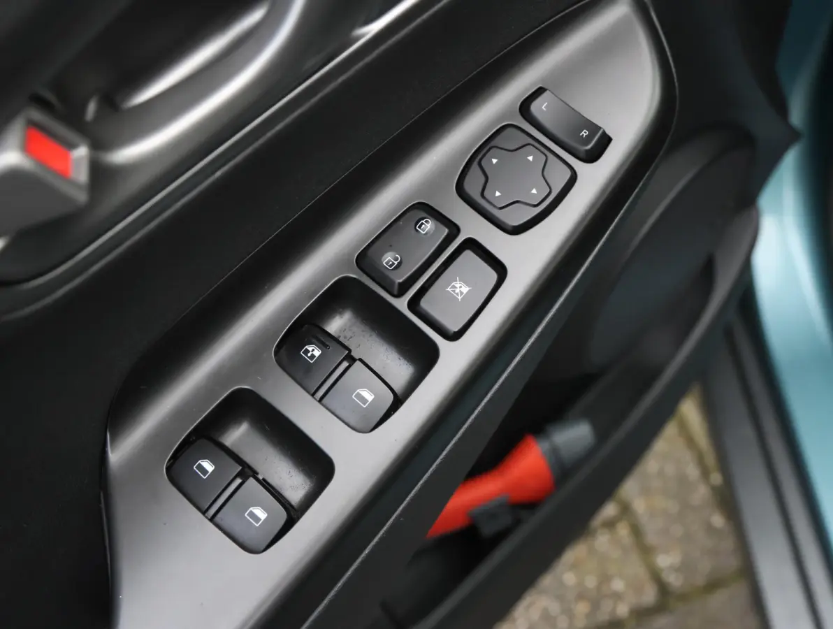 Comfort 64kWh | 1ste eigenaar | ACCU 97% | Camera | AppleCarPlay/Android | Keyless | AUTOMAAT