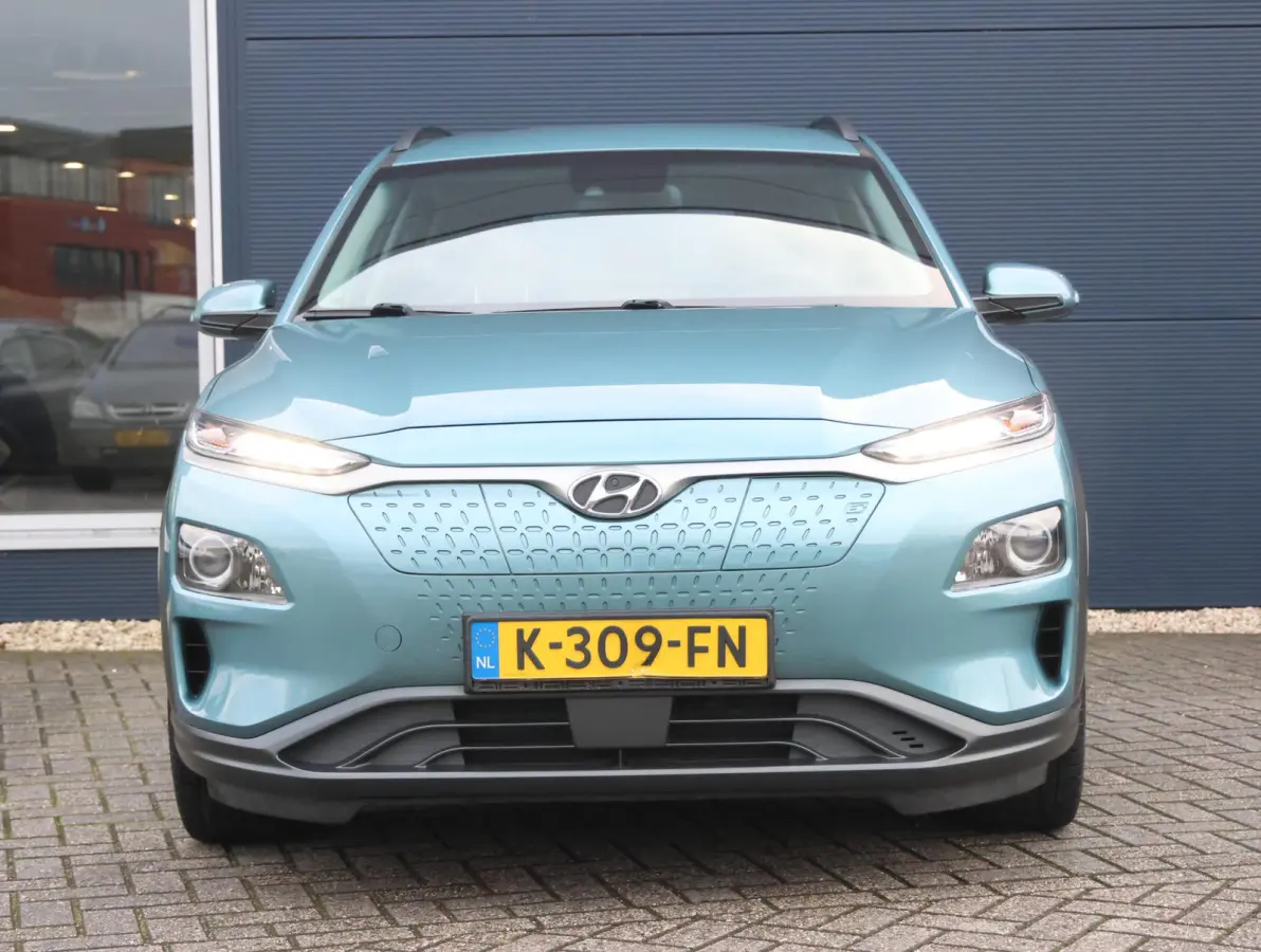 Comfort 64kWh | 1ste eigenaar | ACCU 97% | Camera | AppleCarPlay/Android | Keyless | AUTOMAAT