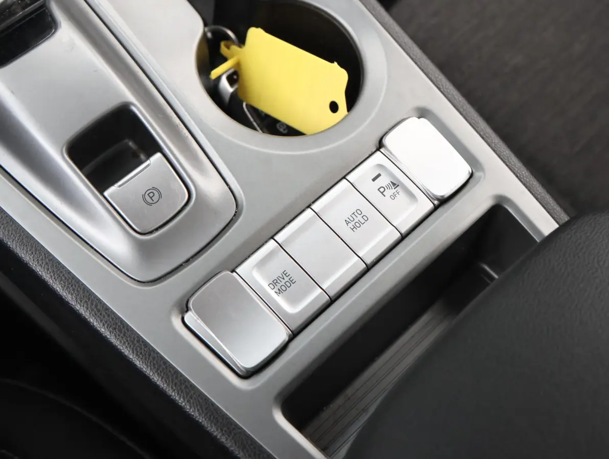 Comfort 64kWh | 1ste eigenaar | ACCU 97% | Camera | AppleCarPlay/Android | Keyless | AUTOMAAT