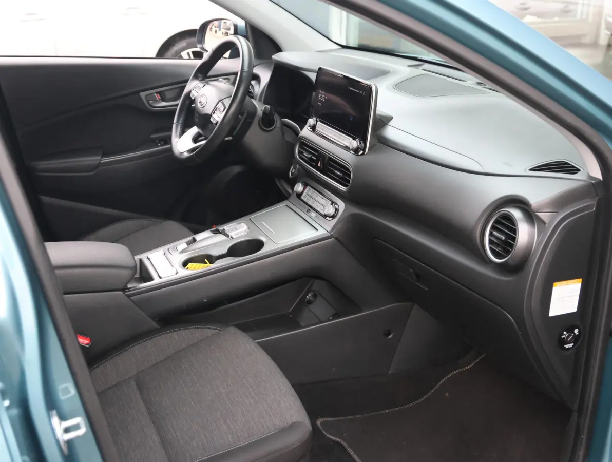 Comfort 64kWh | 1ste eigenaar | ACCU 97% | Camera | AppleCarPlay/Android | Keyless | AUTOMAAT