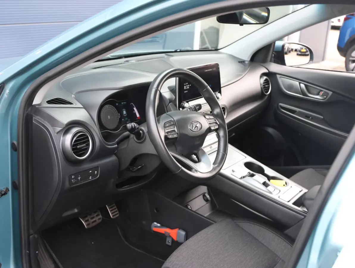 Comfort 64kWh | 1ste eigenaar | ACCU 97% | Camera | AppleCarPlay/Android | Keyless | AUTOMAAT