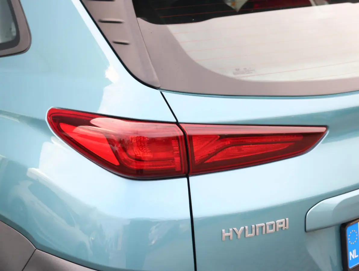 Comfort 64kWh | 1ste eigenaar | ACCU 97% | Camera | AppleCarPlay/Android | Keyless | AUTOMAAT