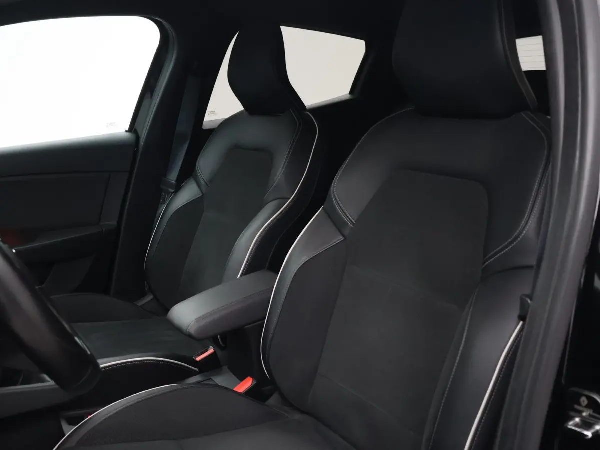 1.0 TCe INTENS + GROOT SCHERM NAVIGATIE | CAMERA | SFEERVERLICHTING | APPLE CARPLAY | LED
