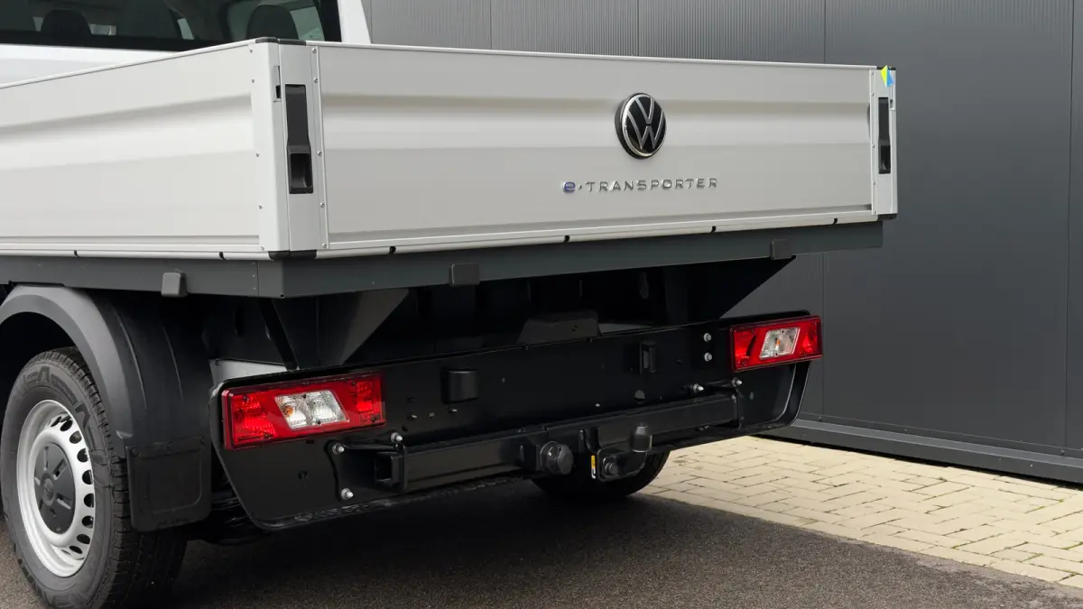 e-Transporter Pritsche | Trekhaaak | Pick-Up | 6 persoons | Camera | 4 Sezoenen banden