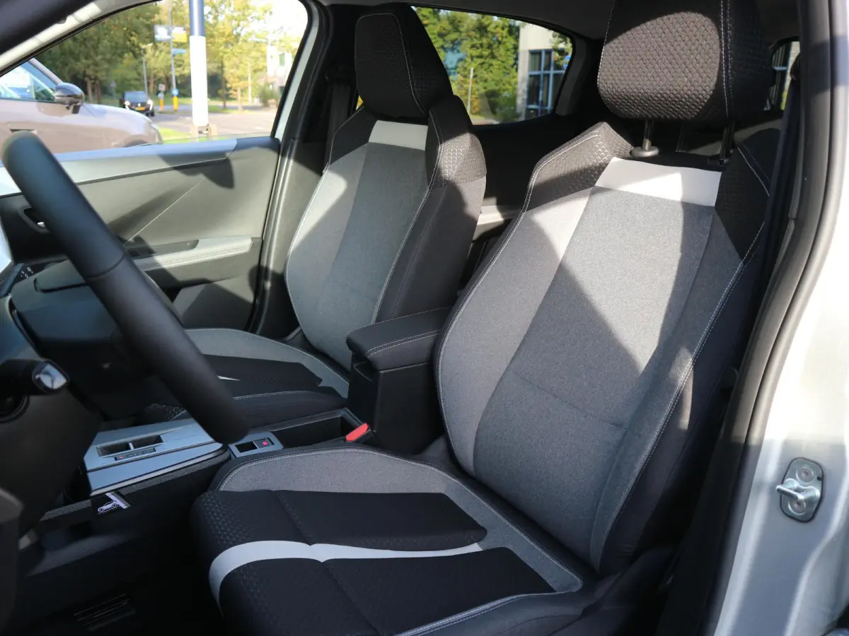 1.2 Turbo Hybrid GS 7p.