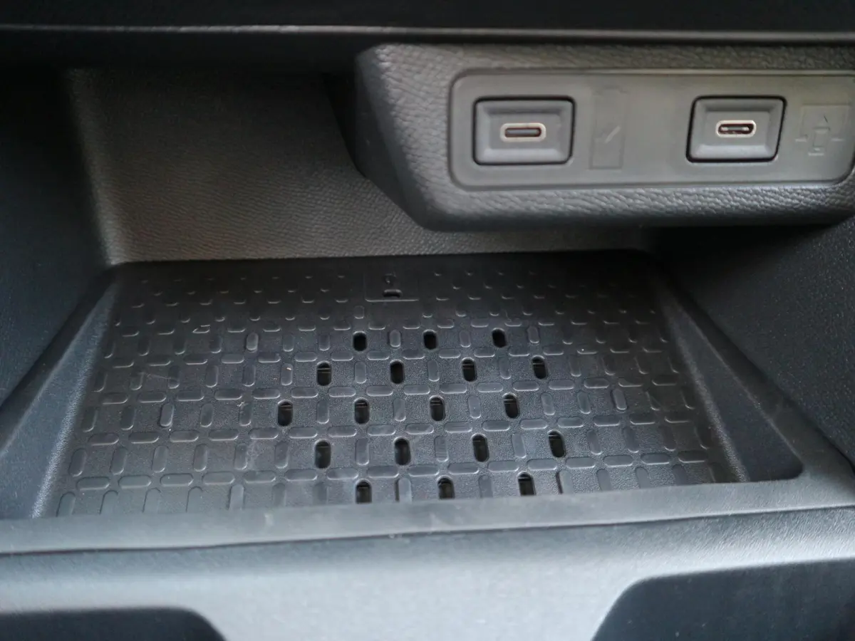 1.2 Turbo Hybrid GS 7p.