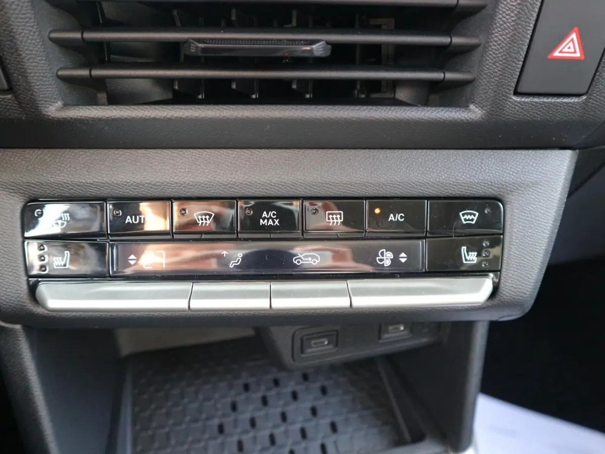 1.2 Turbo Hybrid GS 7p.
