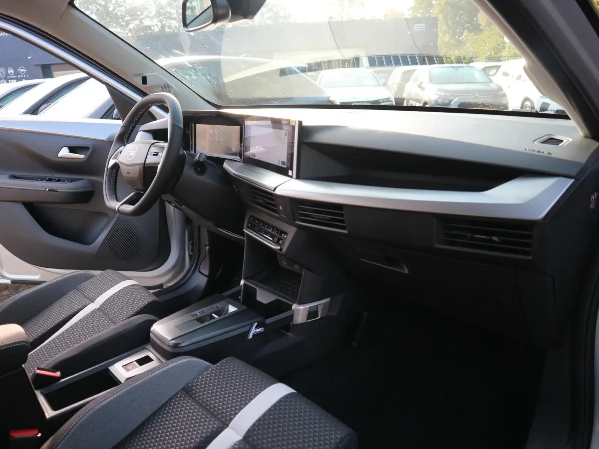 1.2 Turbo Hybrid GS 7p.