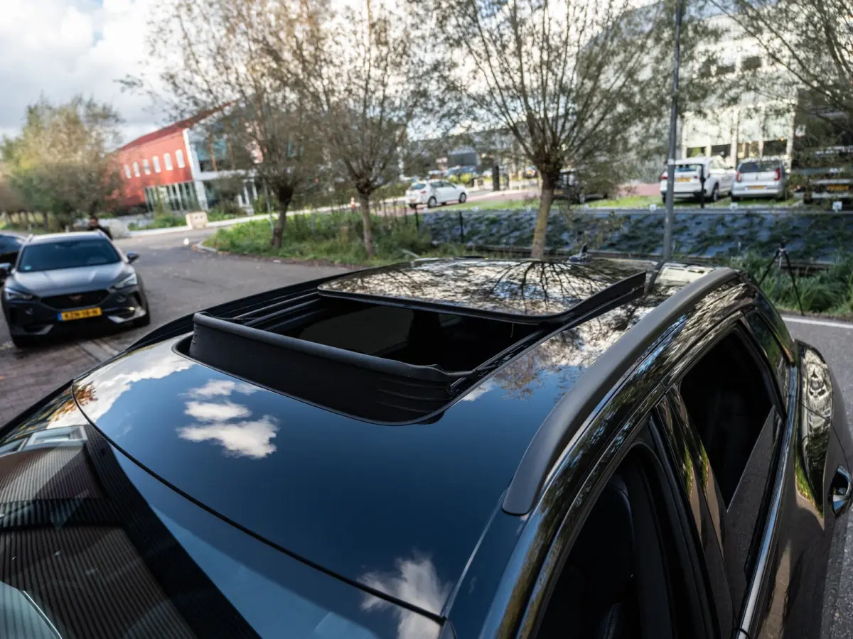 E-tron 50 quattro Launch edition Black 71 kWh Pano/Camera/Matrix