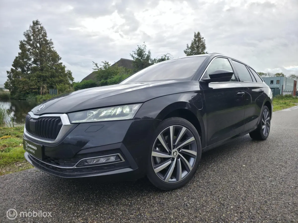 1.4 TSI iV PHEV / Pano / El. Trekhaak