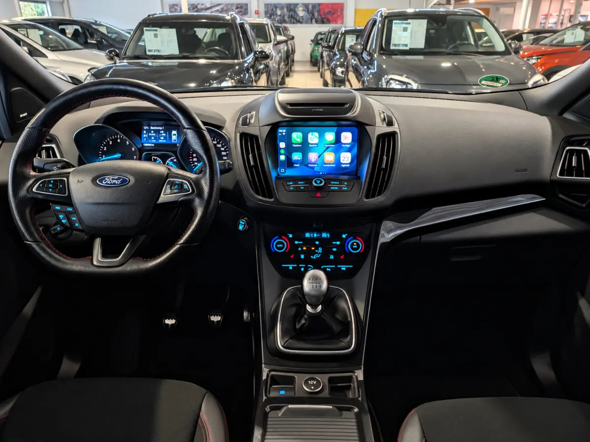 1.5 EcoBoost ST Line Panoramadak, Airco, Cruise Control, Trekhaak, Stuurbekrachtiging