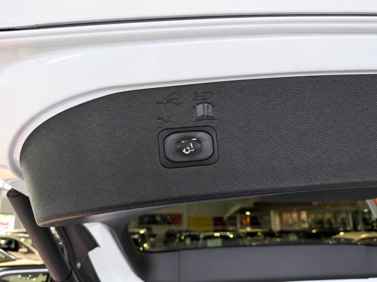 1.5 EcoBoost ST Line Panoramadak, Airco, Cruise Control, Trekhaak, Stuurbekrachtiging