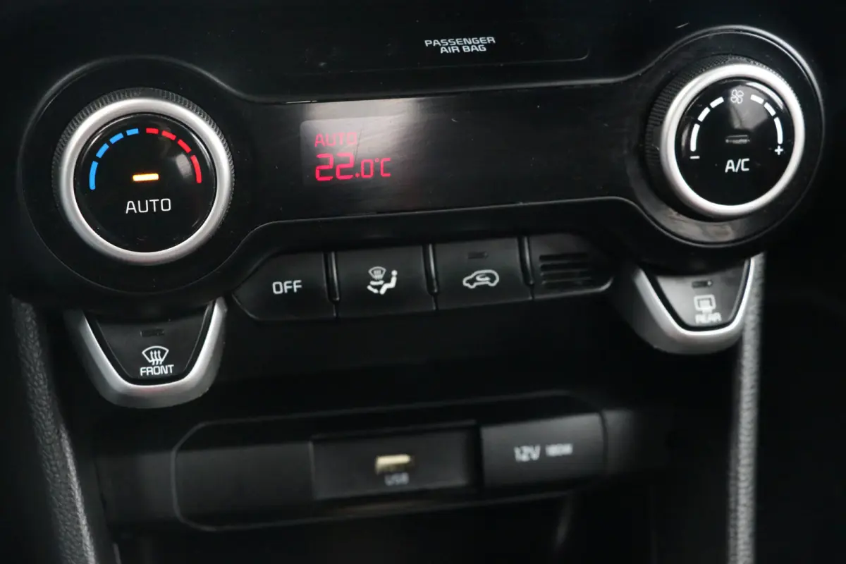 1.0 DPi DynamicPlusline navi | carplay | cruise control | climate control | NAP |