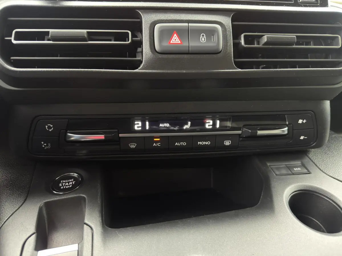 XL 1.2 PureTech Shine|XTR|AUT|Camera|Cruise|Navi|Carplay|HUD|Keyless|