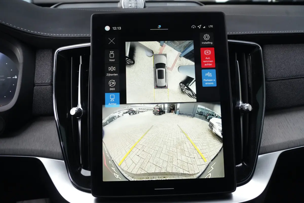 2.0 T8 FACELIFT Plug-in hybrid AWD Ultra Dark | 455 PK | Panoramadak | Bowers & Wilkins | Luchtvering | Trekhaak | Volvo XC90 2.0 T8 FACELIFT Plug-in hybrid AWD Ultra Dark met 2.0 liter 4-ci