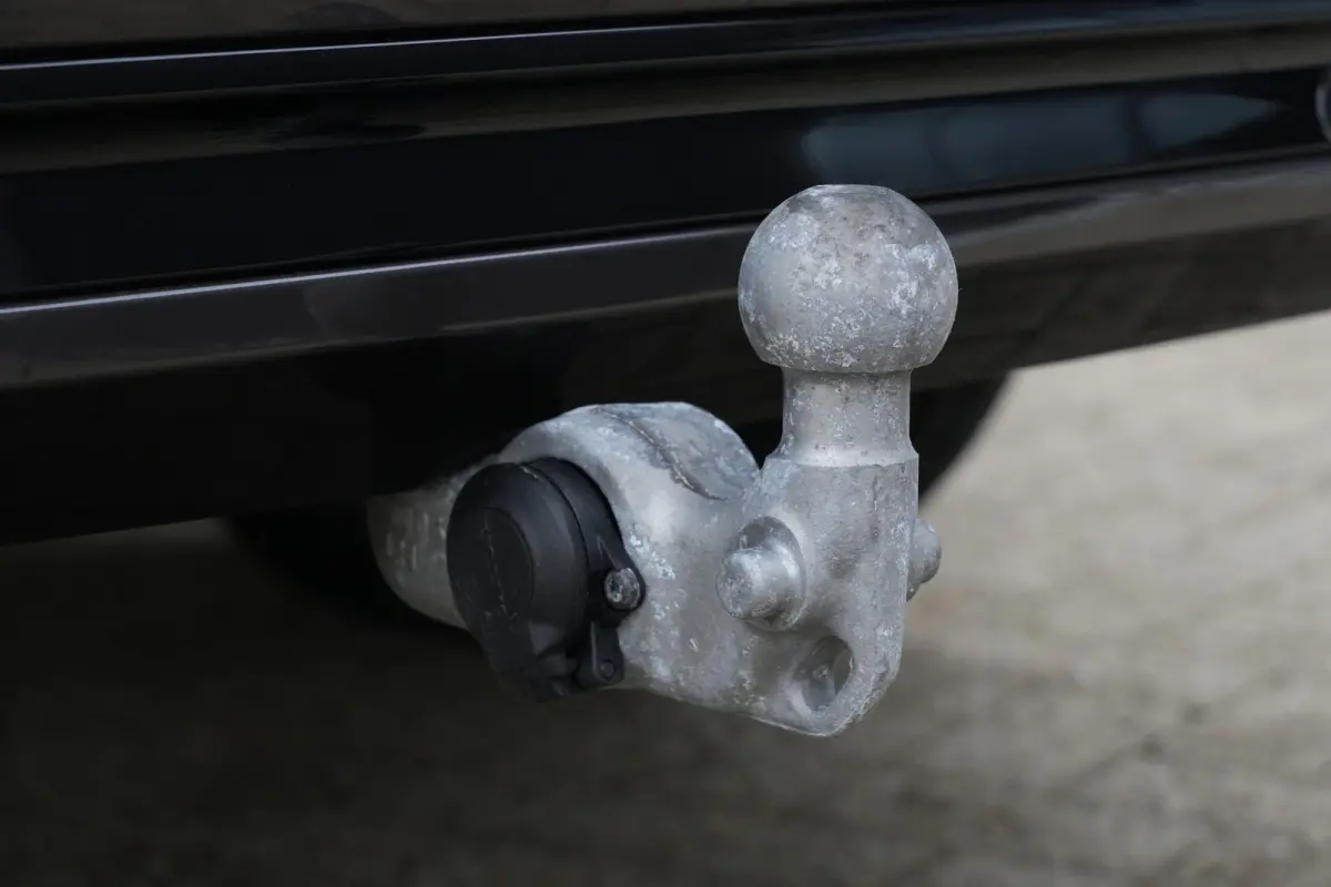 2.0 T8 FACELIFT Plug-in hybrid AWD Ultra Dark | 455 PK | Panoramadak | Bowers & Wilkins | Luchtvering | Trekhaak | Volvo XC90 2.0 T8 FACELIFT Plug-in hybrid AWD Ultra Dark met 2.0 liter 4-ci