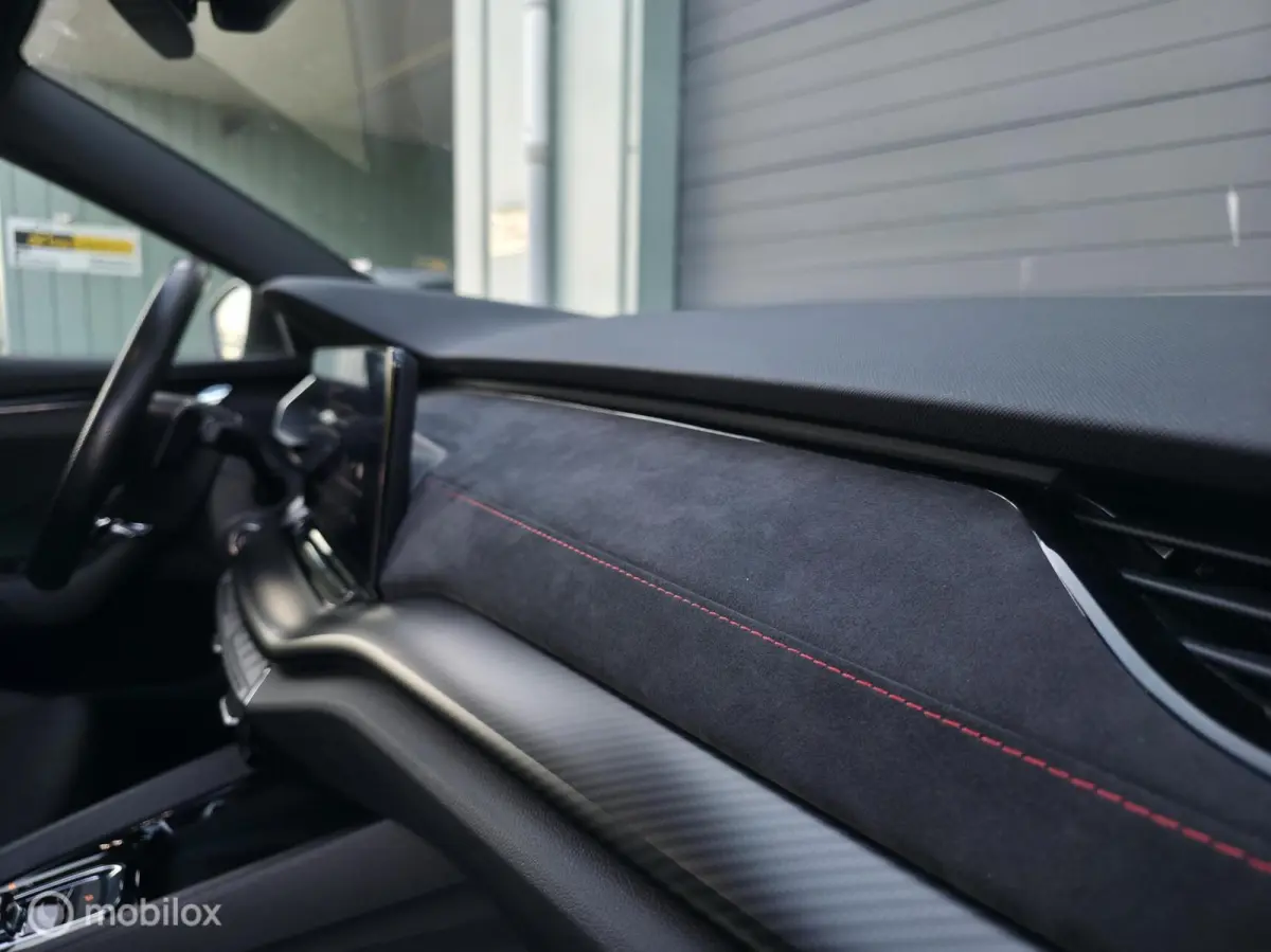 1.4 TSI RS iV PHEV / Carplay / Side ass