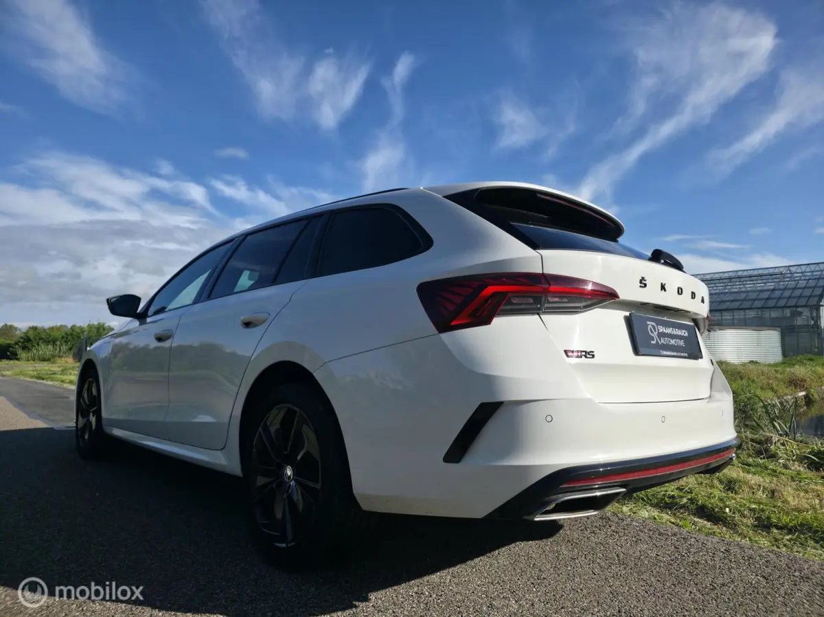 1.4 TSI RS iV PHEV / Carplay / Side ass