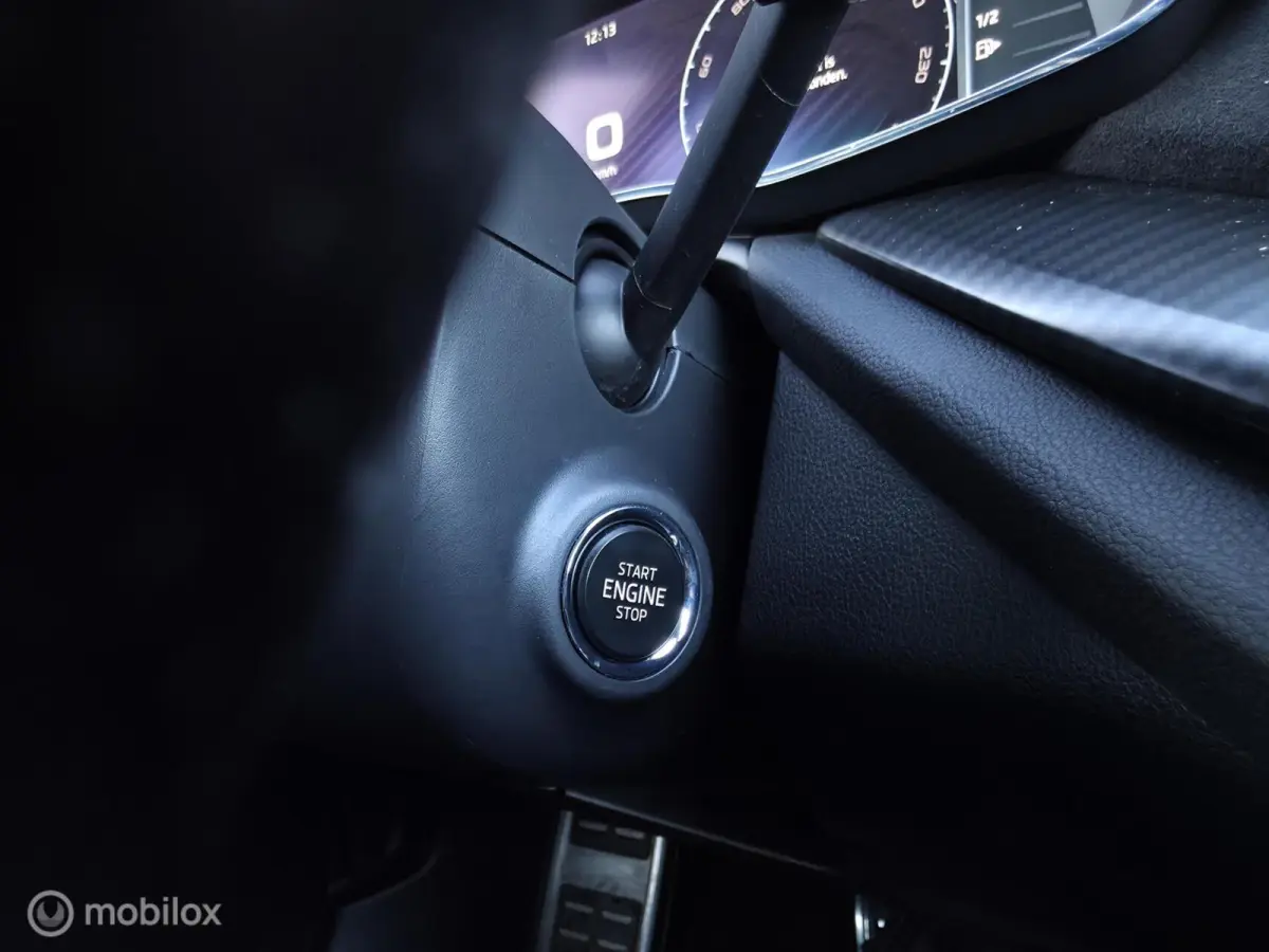 1.4 TSI RS iV PHEV / Carplay / Side ass