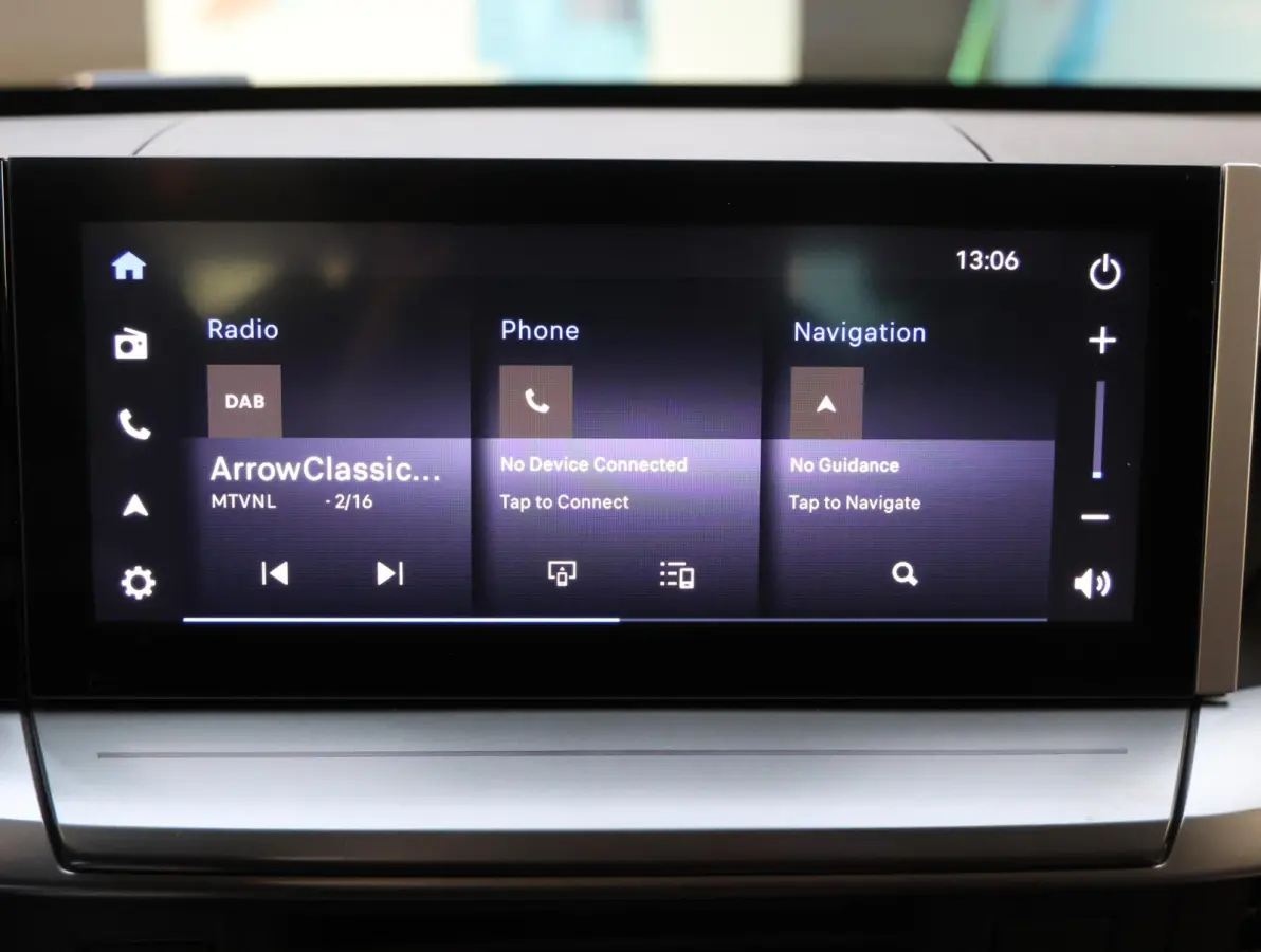 1.2 Turbo Hybrid GS | Navigatie | Apple Carplay/Android Auto | voorstoelen verwarmd | verwarmde voorruit