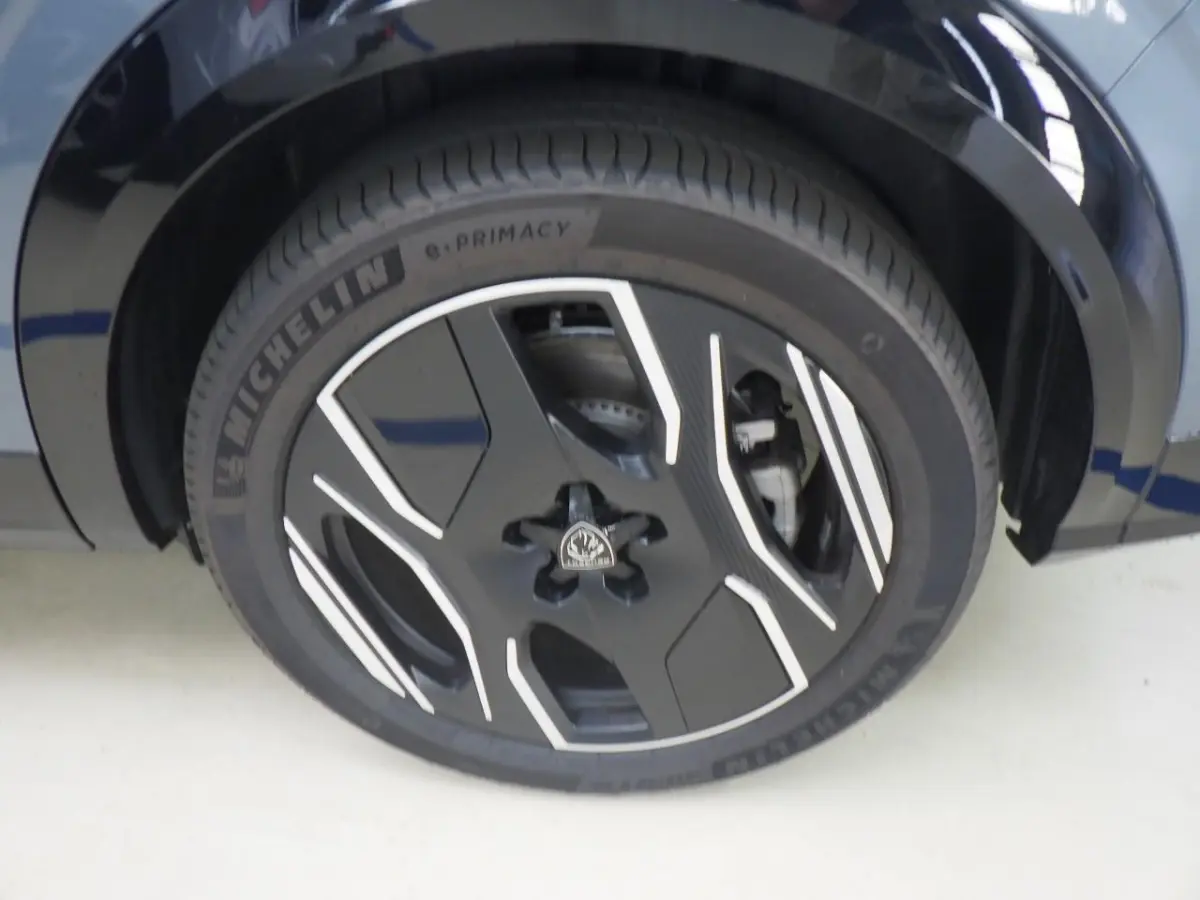 GT Exclusive 73 kWh 7p Tot 8 Jaar Garantie! | Schuif-/Kanteldak | Afn. Trekhaak | Vol-Leder | Massage | Elektr. Achterklep | 360 Camera | Adaptive Cruise | !!