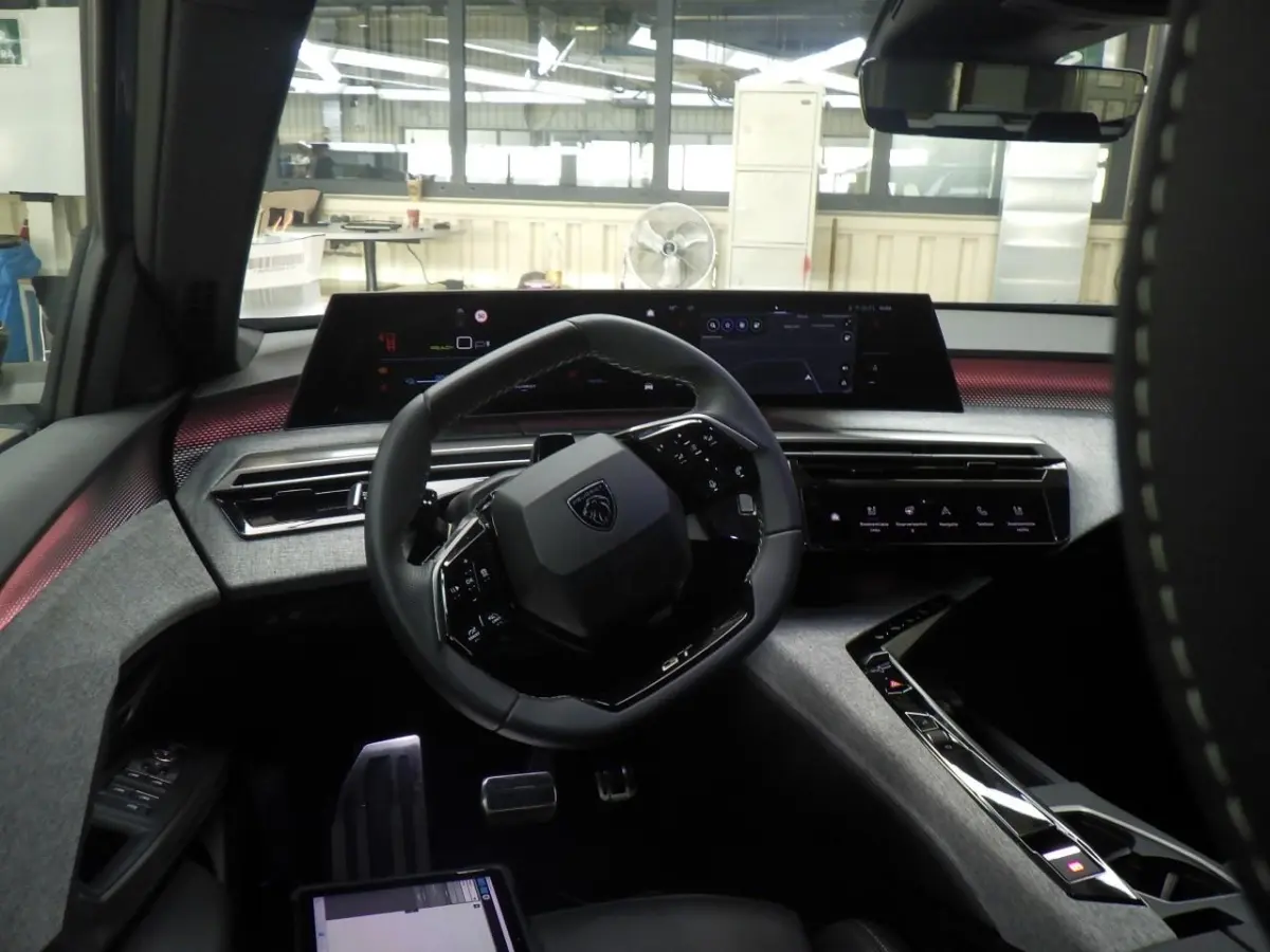 GT Exclusive 73 kWh 7p Tot 8 Jaar Garantie! | Schuif-/Kanteldak | Afn. Trekhaak | Vol-Leder | Massage | Elektr. Achterklep | 360 Camera | Adaptive Cruise | !!