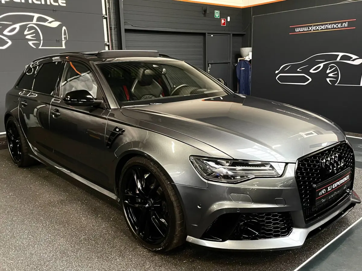 4.0 TFSI RS 6 quattro CERAMIC 21" CARBON PANO HUD Milltek Sport
