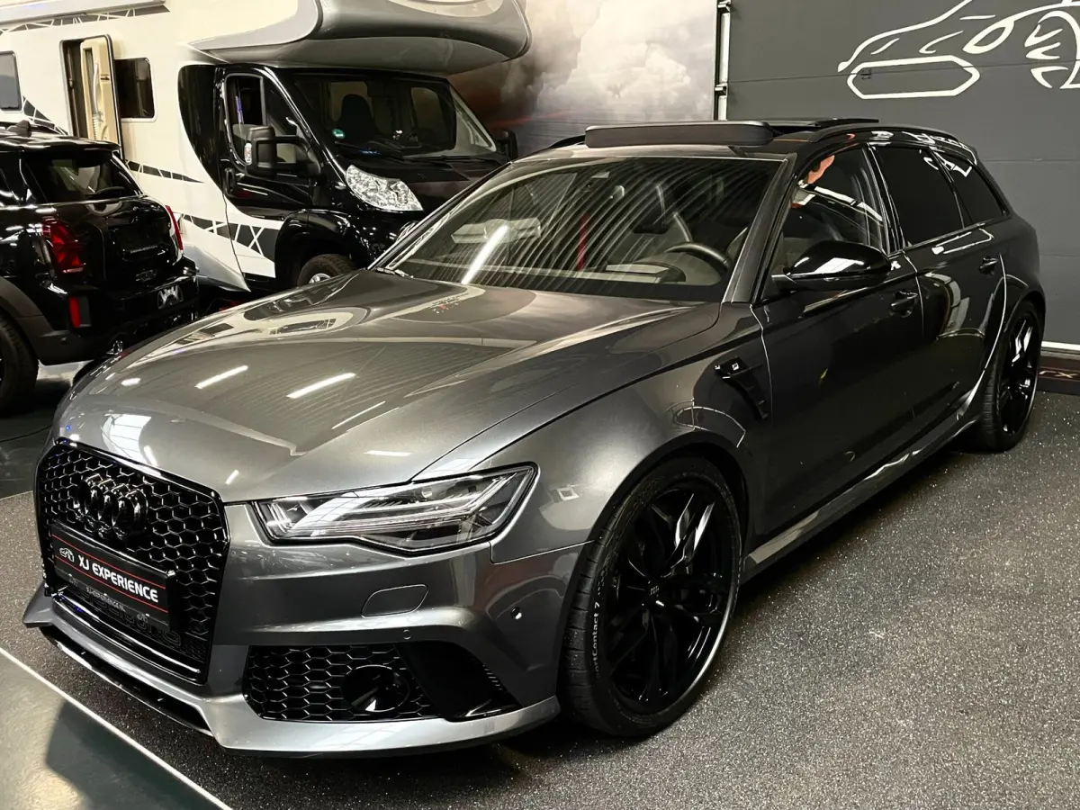 4.0 TFSI RS 6 quattro CERAMIC 21" CARBON PANO HUD Milltek Sport