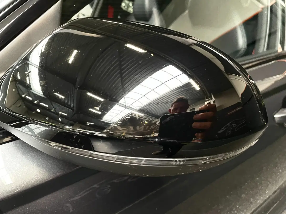 4.0 TFSI RS 6 quattro CERAMIC 21" CARBON PANO HUD Milltek Sport