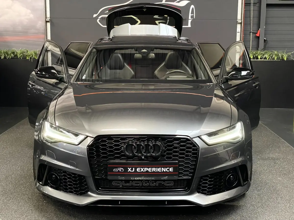 4.0 TFSI RS 6 quattro CERAMIC 21" CARBON PANO HUD Milltek Sport