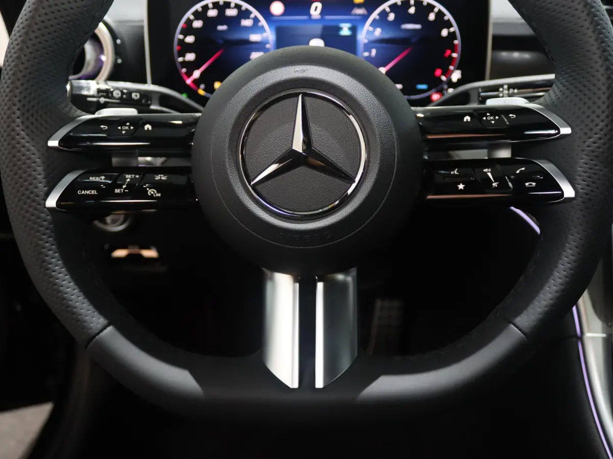 180 Star Edition AMG Line LIMITED | Panoramaschuifdak | Distronic | Achteruitrijcamera | Night |