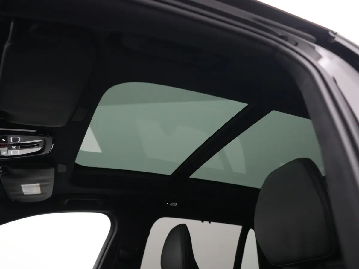 T8 Ultra Black Edition Executive | Luchtvering | Bowers & Wilkins | 360° Camera | Head-Up | Panoramadak | 22"
